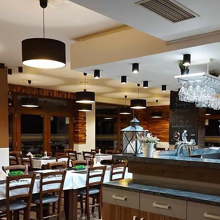 Vila Helena - Apartman Helena 15 Apartment Ruzomberok Ngoại thất bức ảnh